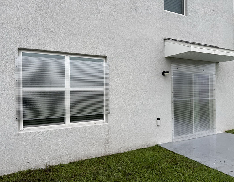 Polycarbonate Multiwall Hurricane Panel